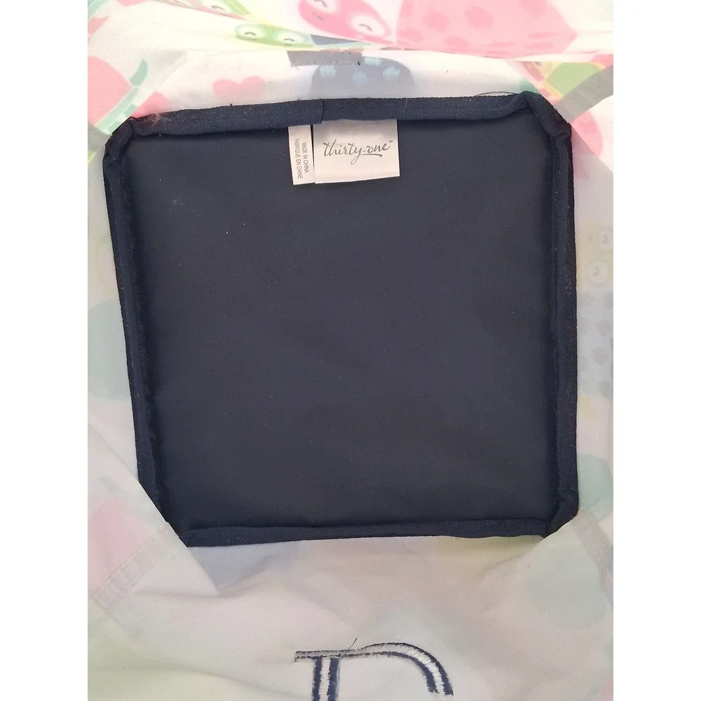 Thirty One Turtle Littles Carry All Caddy White Print Embroidered Letter‎ E